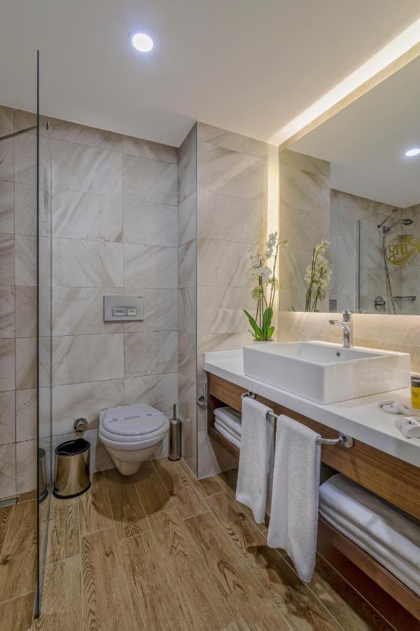 Ring Beach Hotel Beldibi  Bagian luar foto